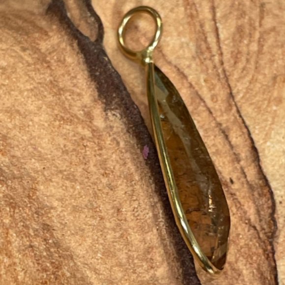 3.1CT Natural Light Olive Taupe Tourmaline Solid 14K Yellow Gold Pendant 24x10mm - Picture 3 of 6